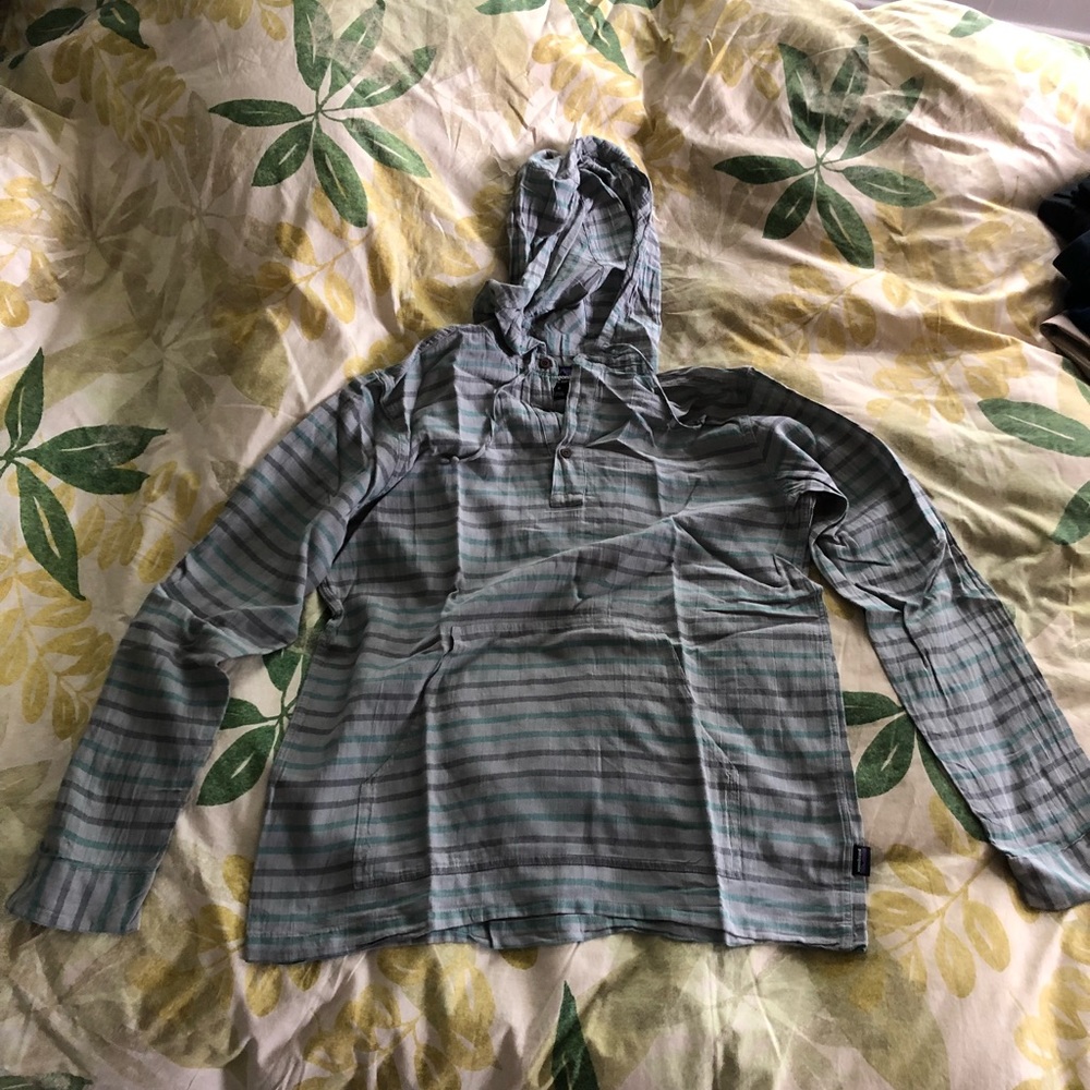 Patagonia lightweight hoodie